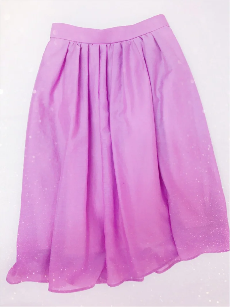今流行りのカラースカート♡大人可愛く着るの画像_1