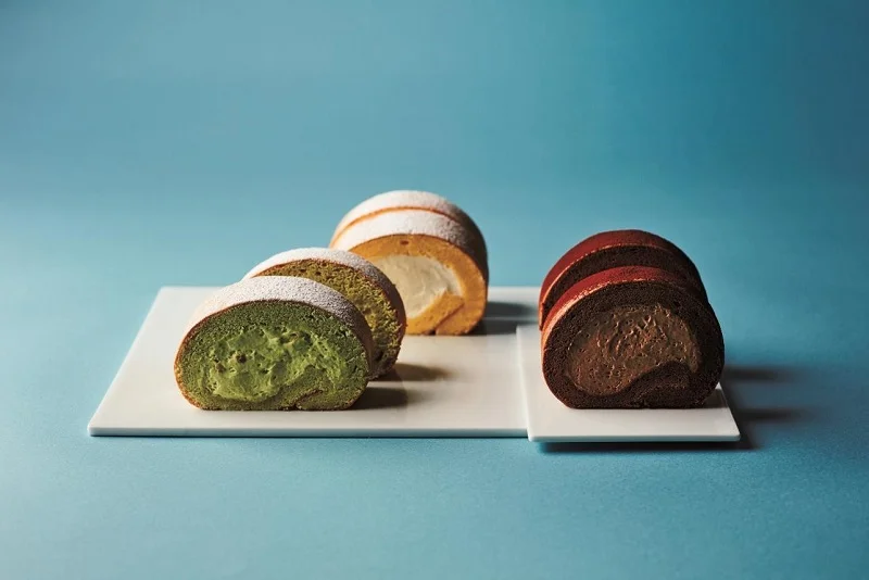 おすすめ冷凍ケーキ『メゾン・ド・モンシェール』の「3種の贈り物カットロールセット」