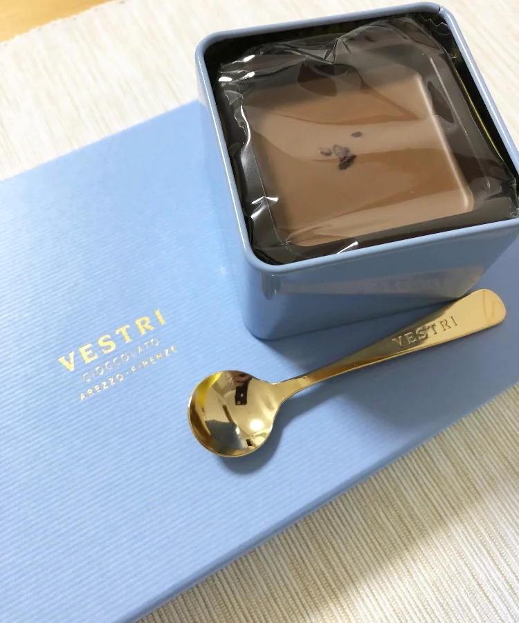 バレンタイン♡【VESTRI】金のスプーンですくって食べる？！高級絶品チョコレート♡