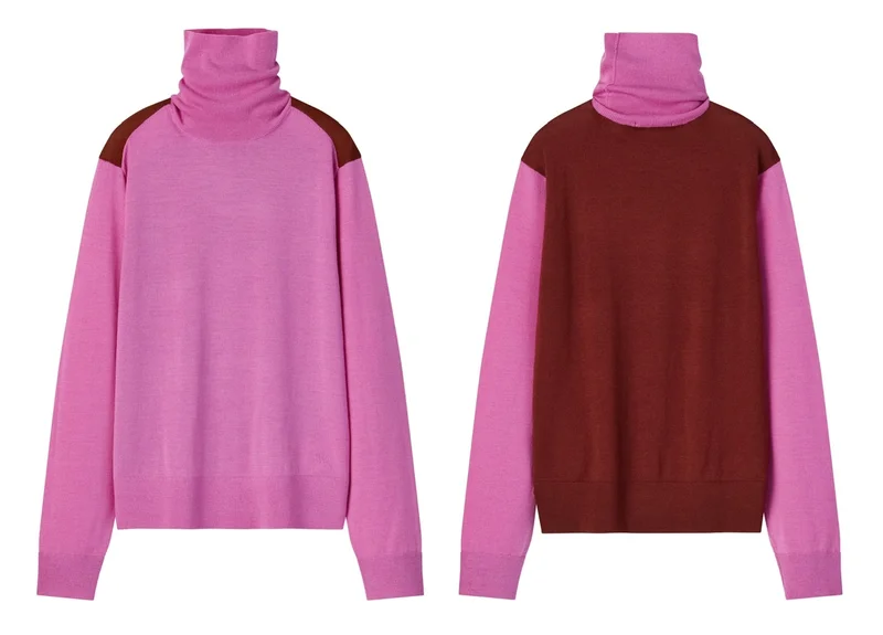 ユニクロ＆JWのピンクのタートルネックセーター