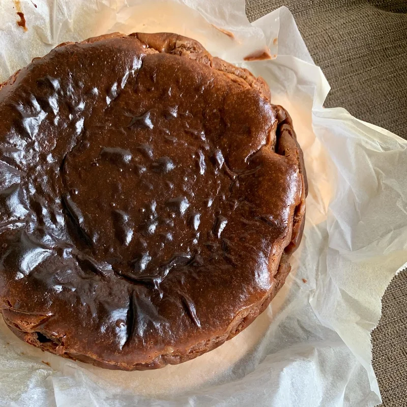 A WORKSのレシピで作った生チョコバスクチーズケーキ