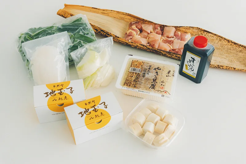 京都府のおすすめお取り寄せグルメ「八起庵」の鶏すき焼き、パッケージ