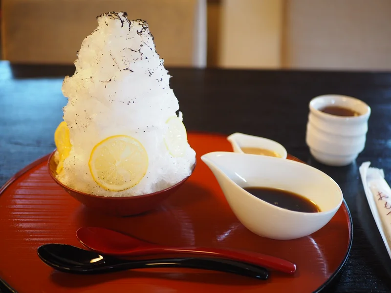 【京都かき氷】お上品過ぎる。老舗「ぎおん徳や」のお番茶のかき氷