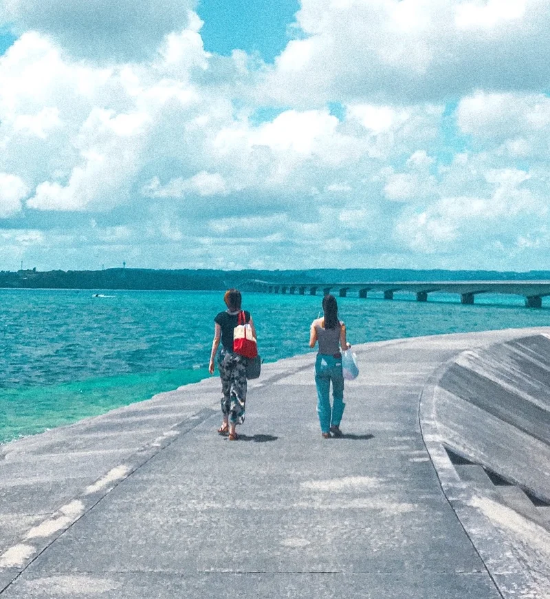 【女子旅におすすめ】沖縄県《橋で渡れる離島 古宇利島》20代のうちに行っておきたい、隠れ絶景スポット♡
