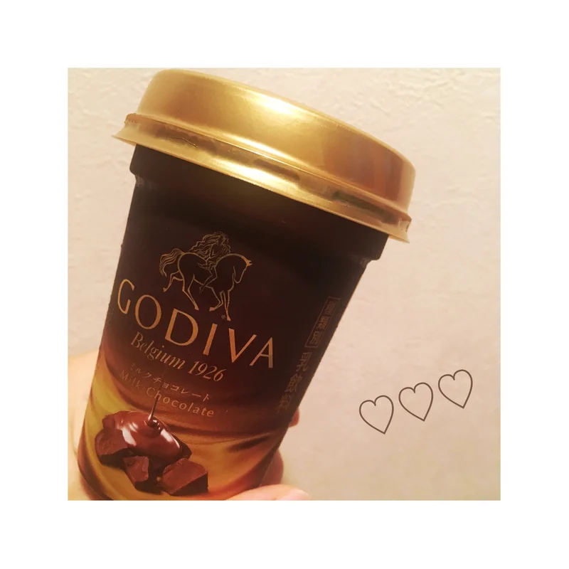 《本日9/12発売★》あの【GODIVA】がドリンクに⁈❤️至福のミルクチョコレート♡