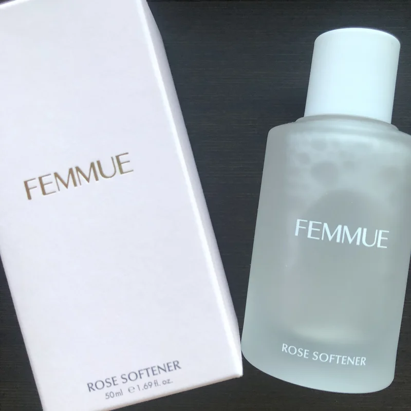 【化粧水の浸透が段違い！】FEMMUEのローズソフトナー(導入美容液)で今年の美肌ケア始めます
