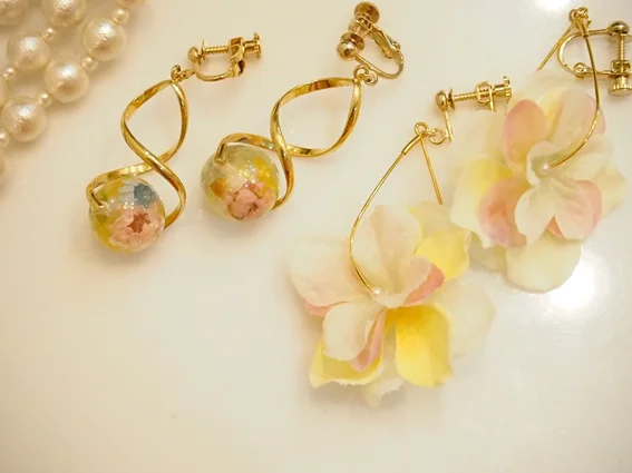 【夏アイテムは小物から取り入れよう！】handmade Earrings by RiCha