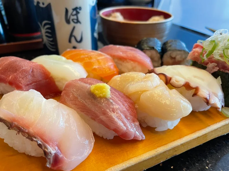 【神コスパ】金沢旅行に行くなら絶対行くべき。地元民が集う本当に美しい寿司ランチ⭐︎