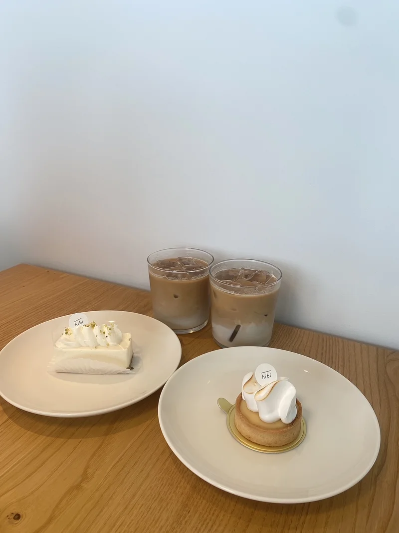 ケーキとドリンク