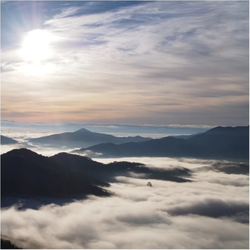 夢のような絶景に出会える。北海道トマム村の雲海テラスの絶景をおすそ分け。そして注意事項（412あみ）