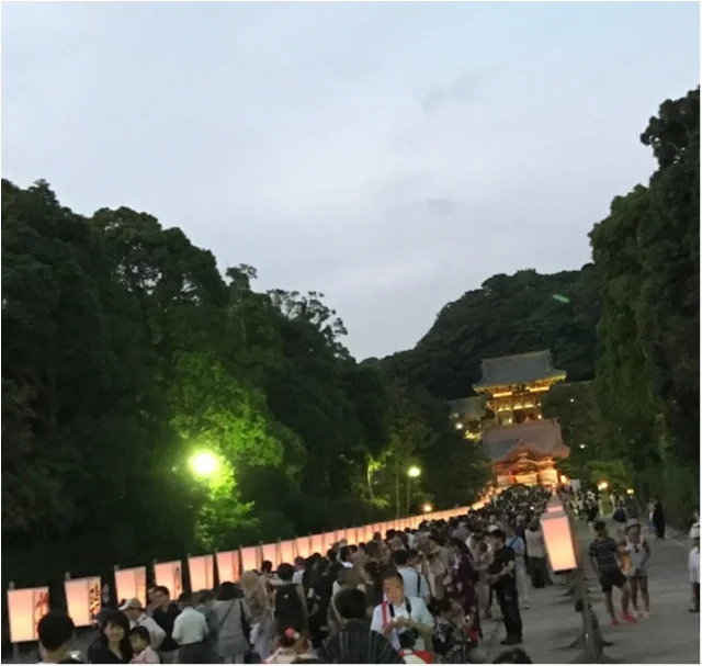 《カメラ女子、必見！》夏の夜を涼しげに♪鎌倉のぼんぼり祭りは9日まで！