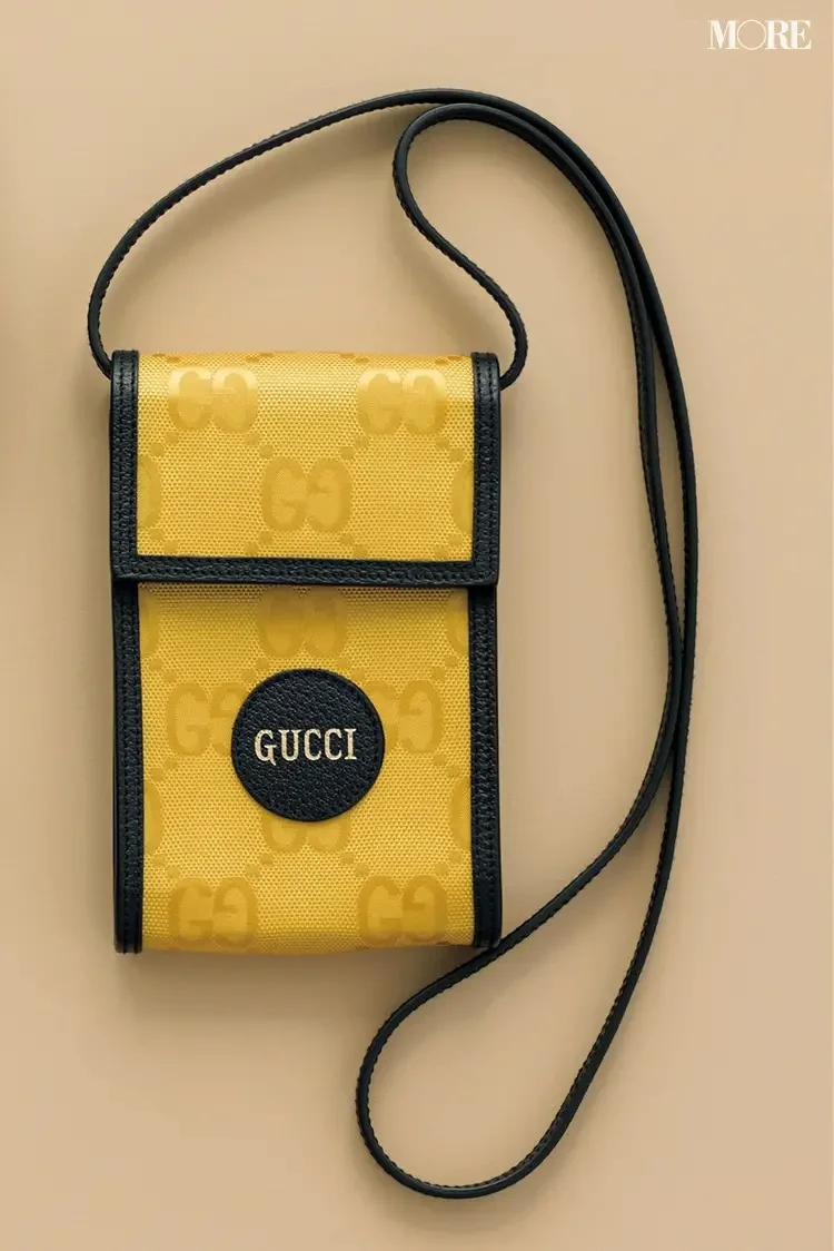 プレゼントにおすすめのGUCCIのショルダーバッグ