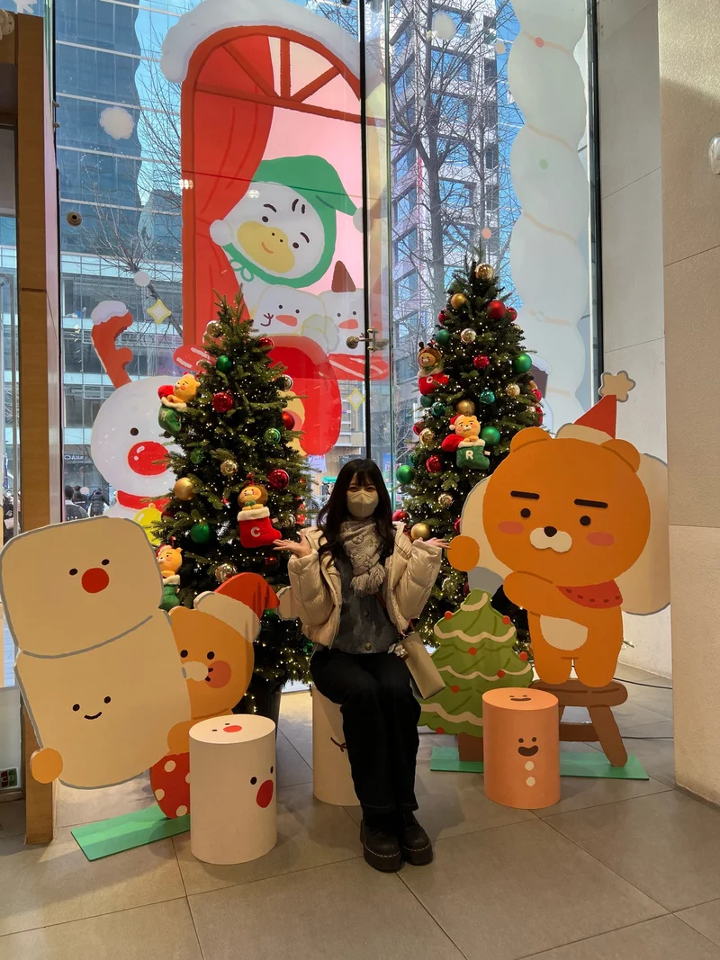 【韓国】クリスマス仕様の弘大のカカオフレの画像_2