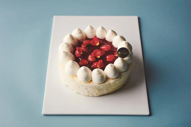 おすすめ冷凍ケーキ『メゾンシブレー』の「木苺のレアチーズ ジブリー」