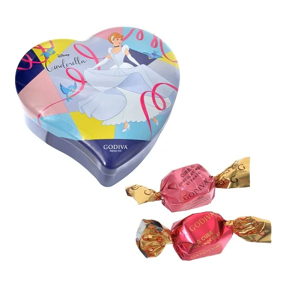 『ディズニーストア』のバレンタインアイテム「【GODIVA】シンデレラ G キューブ アソートメント ミニハート缶 Special Valentine」