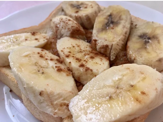 明日つくれる！簡単おいしい。バナナハニーバターシナモントースト♡