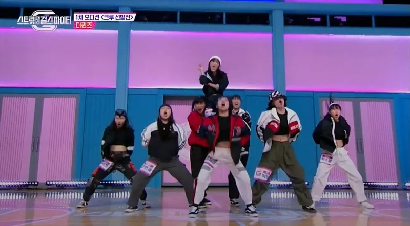 韓国のダンス番組『STREET WOMAN FIGHTER』に出演するのは韓国の女子高校生たち