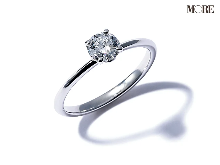 ティファニーのエンゲージメントリング　ダイヤモンドのついた婚約指輪