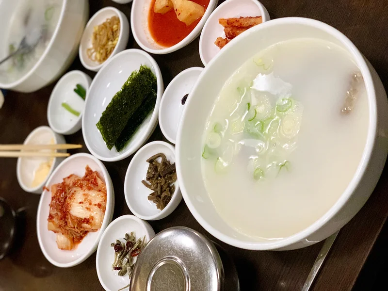 《24時間営業の韓国料理有名店❤️》【赤坂•一龍】で絶品！ソルロンタン☻