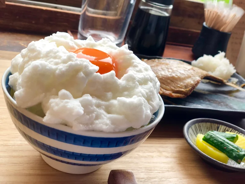 《最高の朝活》ふわふわの卵かけご飯✨鎌倉にあるおしゃれカフェ【ヨリドコロ】