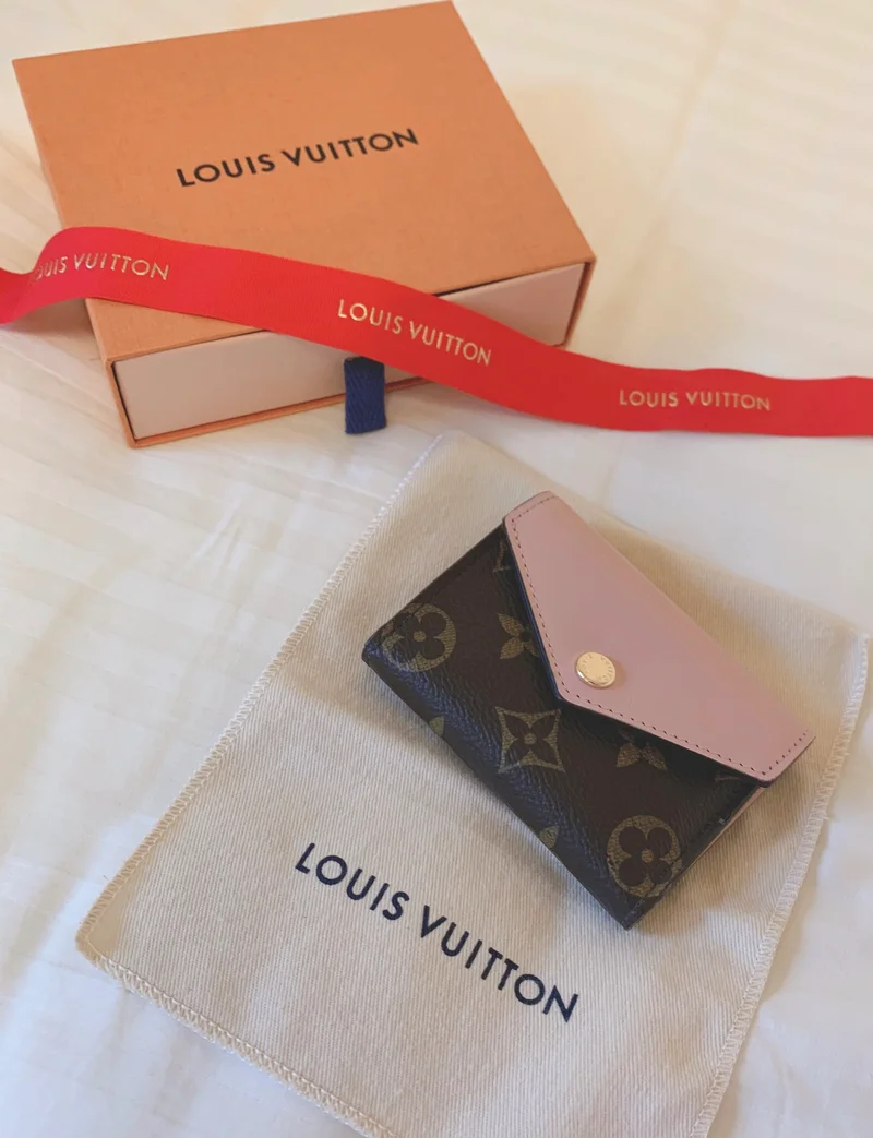 【20代女子の愛用財布】LOUIS VUITTONミニ財布♡