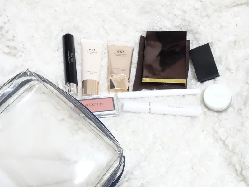 化粧ポーチ 旅行や帰省で必ず持って帰る必需品 スタメン紹介 Moreインフルエンサーズブログ Daily More