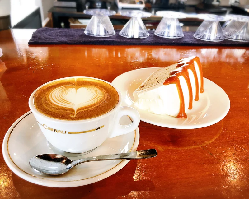 【#静岡カフェ】こだわり自家焙煎本格派コーヒーとふわふわ生キャラメルシフォンケーキが美味♡