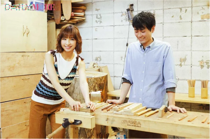 篠田麻里子が体験♡　話題の「お箸作り」にの画像_1