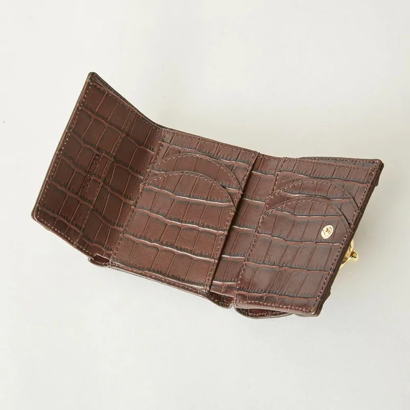 ハシバミのクロコ型押し財布の内側