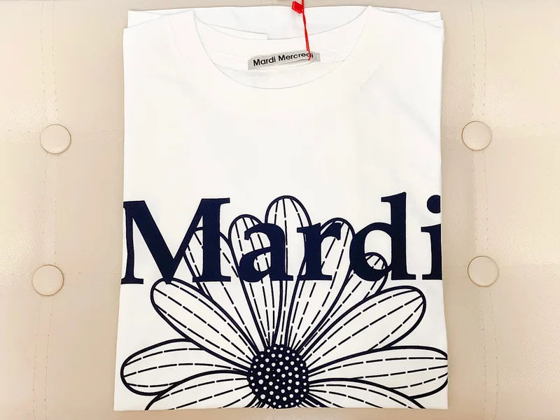 2022年のサマーコレクション『Mardi Mercredi』（マルディメクルディ）Tシャツ
