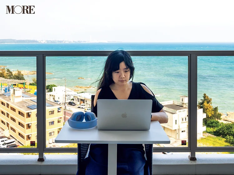 【移住女子】リモートワークのため沖縄に移住！「青い海を見ながら仕事すれば今まで以上に頑張れます」