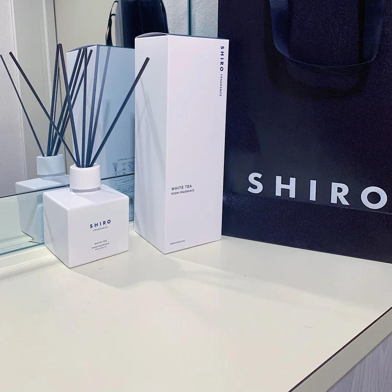 【SHIRO】ルームフレグランスが良い香り♡玄関に置いて幸運を呼び込む！？♡
