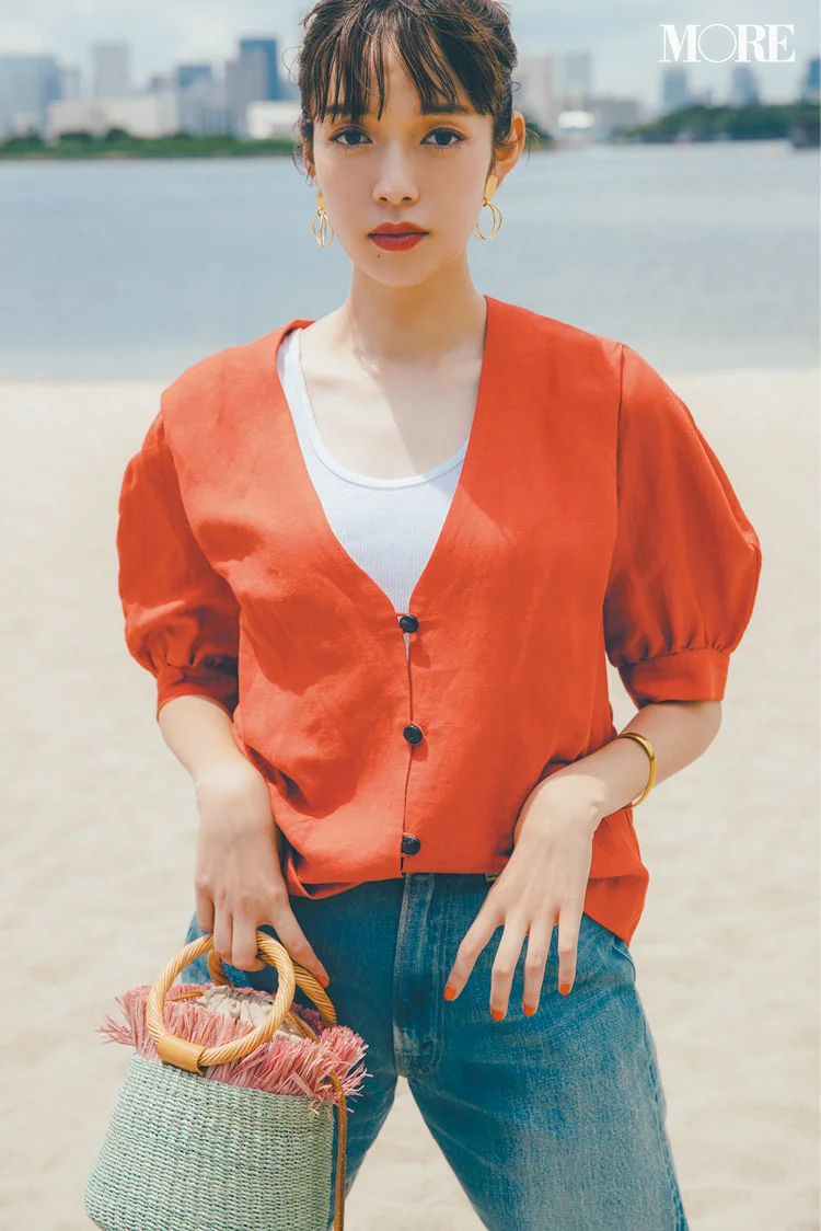 一枚で カジュアルなのに女っぽい 服 Photo Gallery ファッション フォトギャラリー More