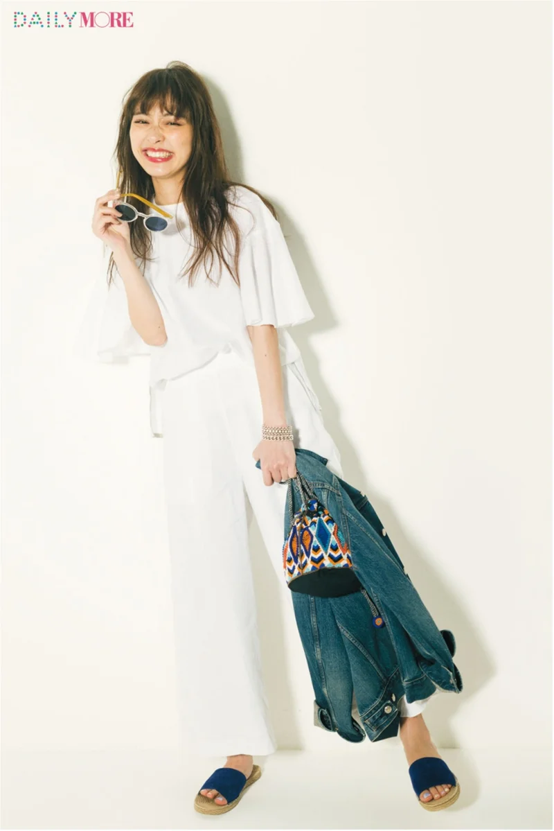 トレンド感とスタイルupを両方get 夏の ゆるふわ コーデまとめ ファッション コーディネート 代 More