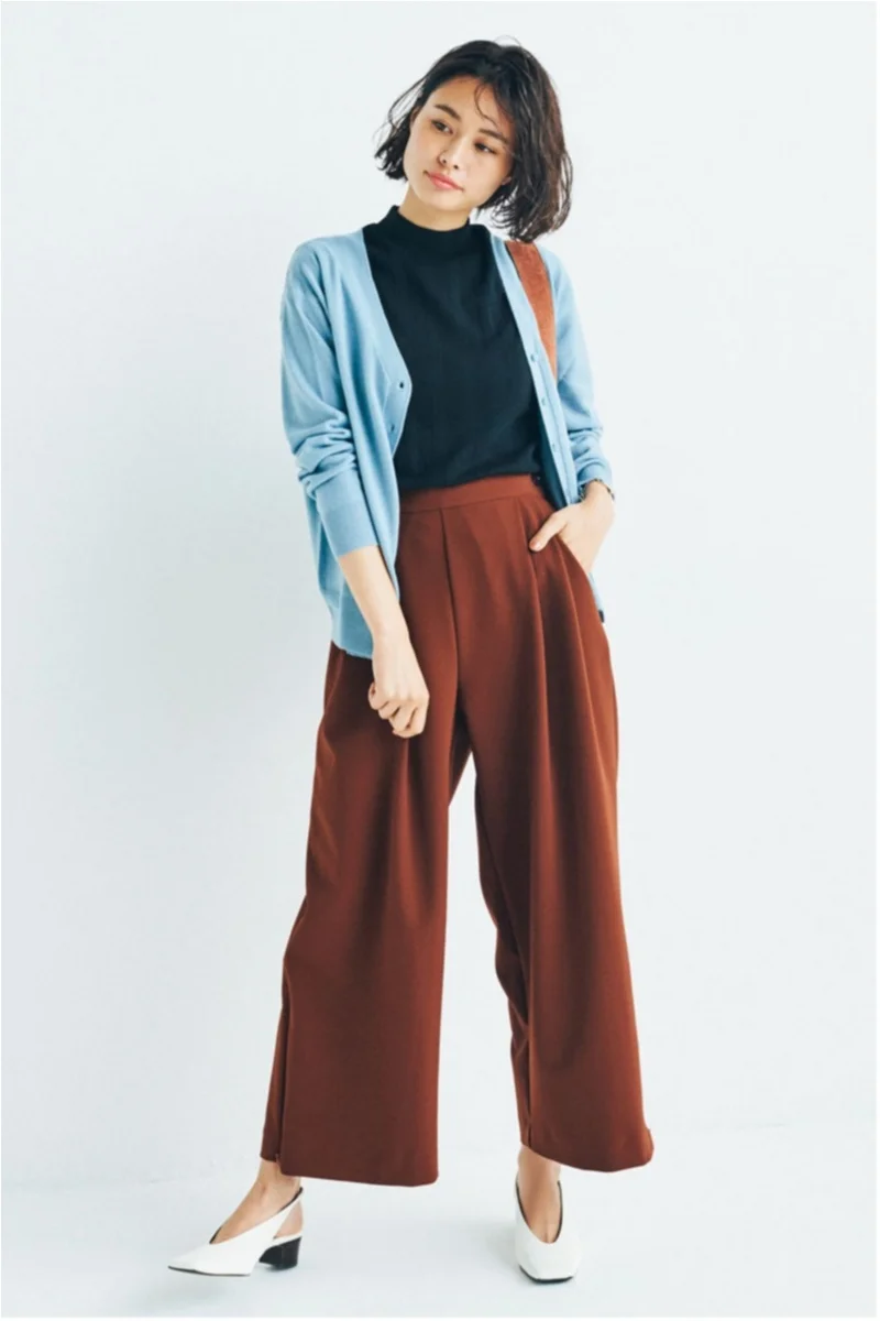 肌寒い日のマストアイテム カーディガン コーデ図鑑 レディースファッション 18年秋冬 ファッション コーディネート 代 Daily More