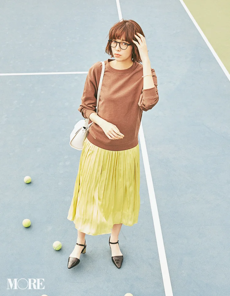 スウェットコーデ特集 19年 代女子に似合うきれいめカジュアル おすすめのブランドまとめ ファッション コーディネート 代 More