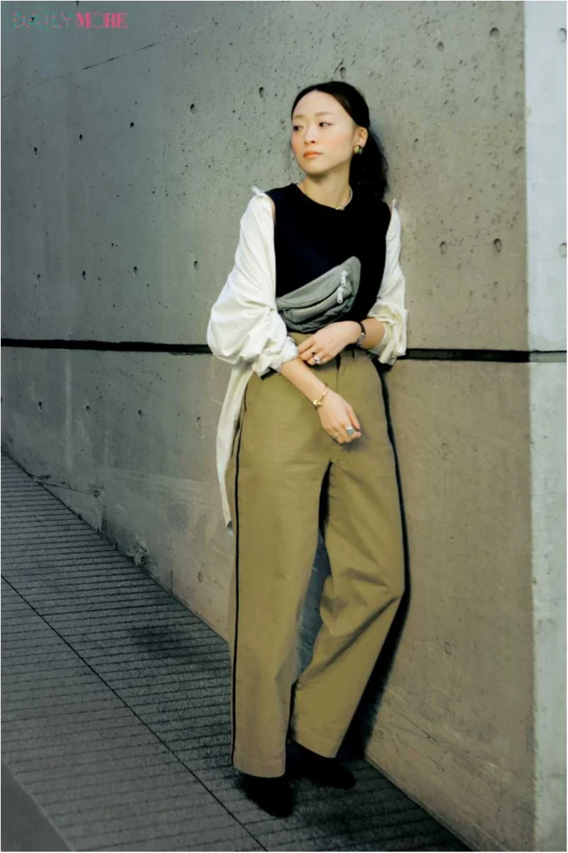 お洒落な人も 女っぽい が気分 ファッションディレクター野尻美穂さんの春私服は カジュアル派だからこそ女性らしさを足します ファッション コーディネート 代 More