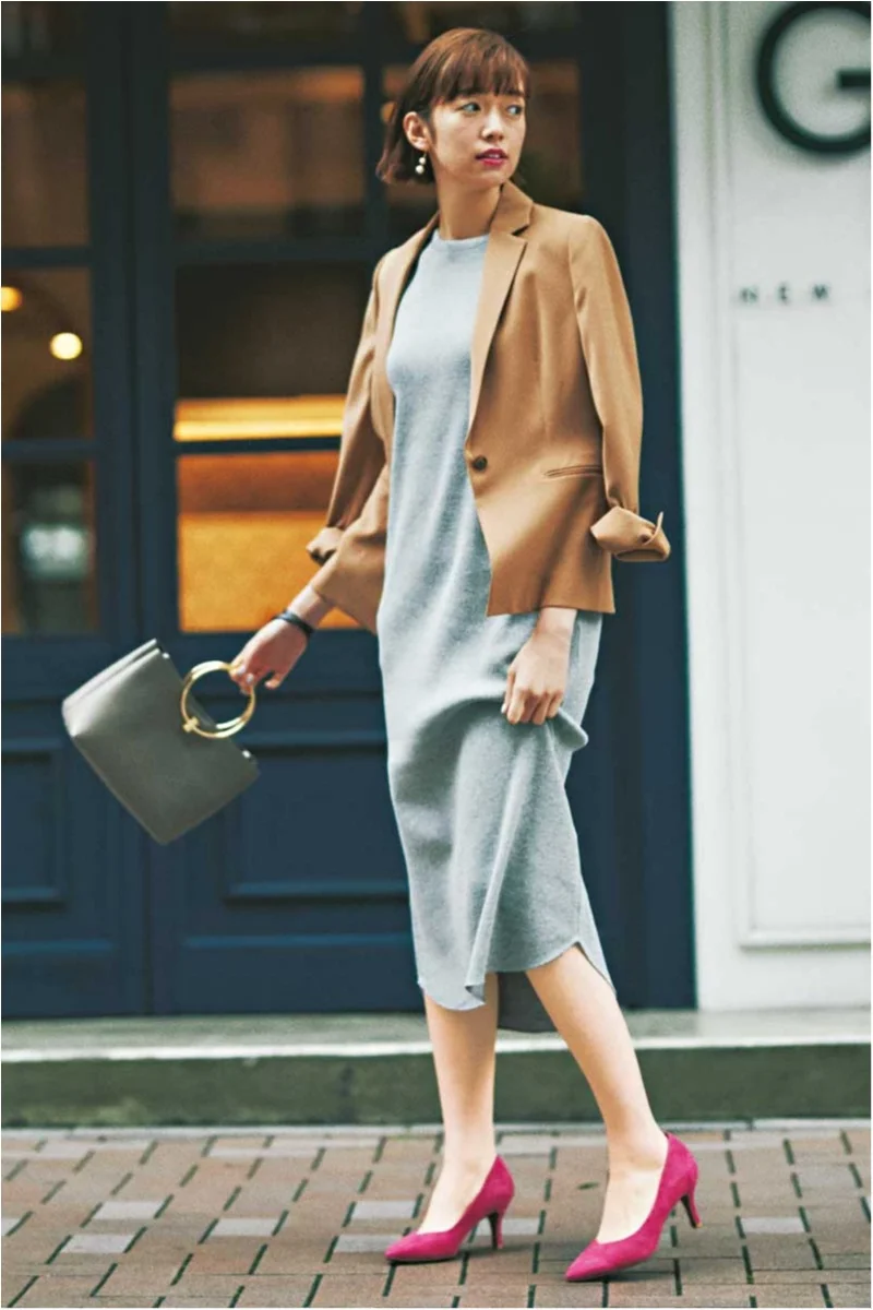 今日のコーデ 楽しかった三連休から仕事モードに そんな時はリラクシングなワンピをジャケットできりっと ファッション コーディネート 代 More