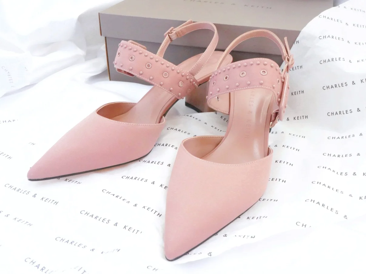 Charles Keith 可愛すぎる 25周年記念パンプス Moreインフルエンサーズブログ More