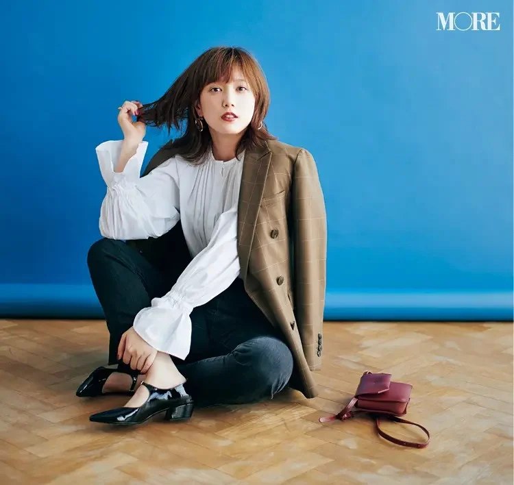 ジャケットコーデ特集 秋冬 大人可愛いレディースコーディネートまとめ ファッション コーディネート 代 Daily More