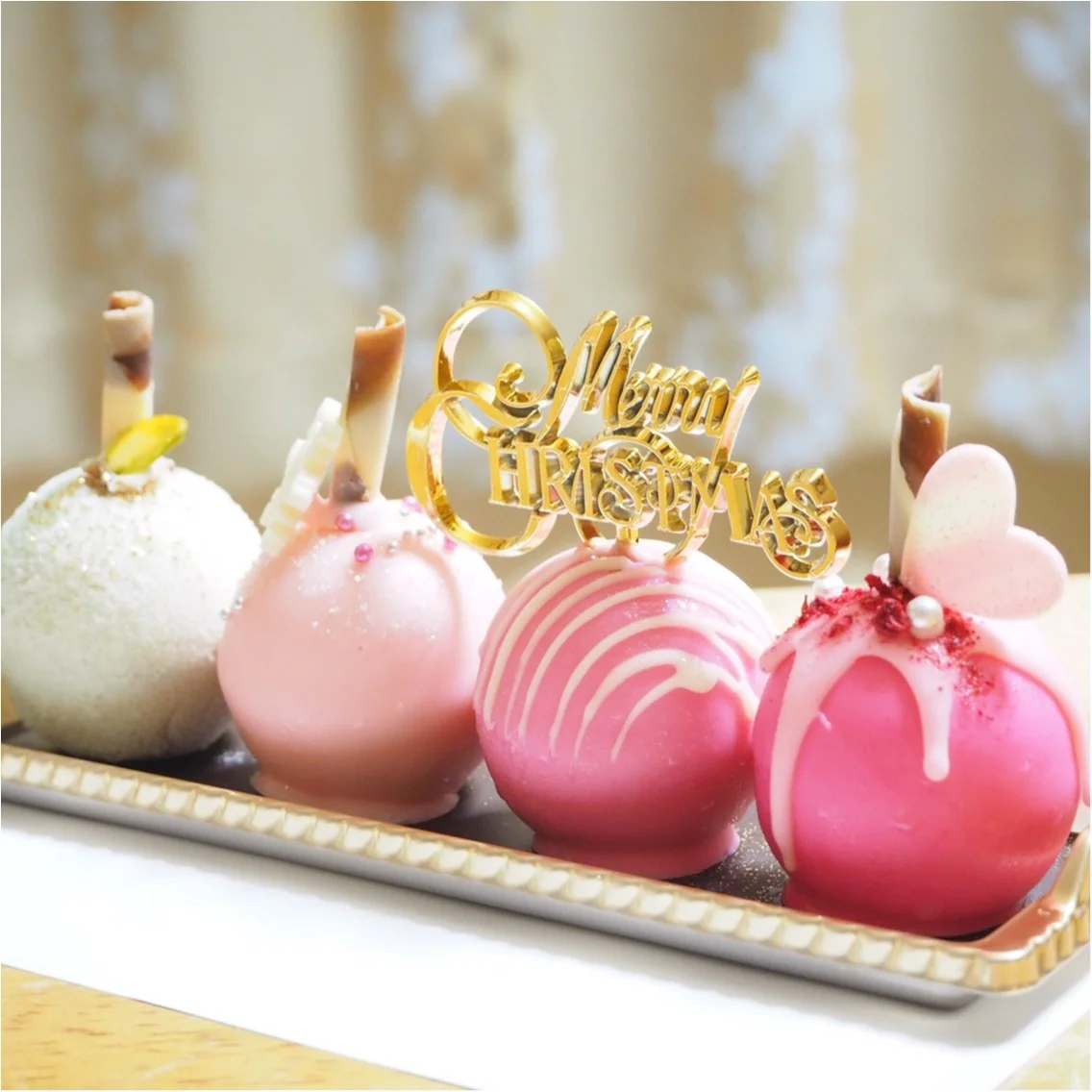 女子会に 品川プリンスホテルの球体型クリスマスケーキ Moreインフルエンサーズブログ More