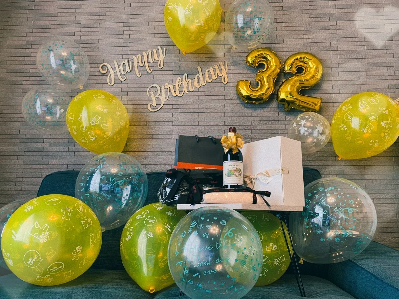 夫が喜ぶ 誕生日サプライズ 飾付け プレゼント 料理献立 Moreインフルエンサーズブログ More