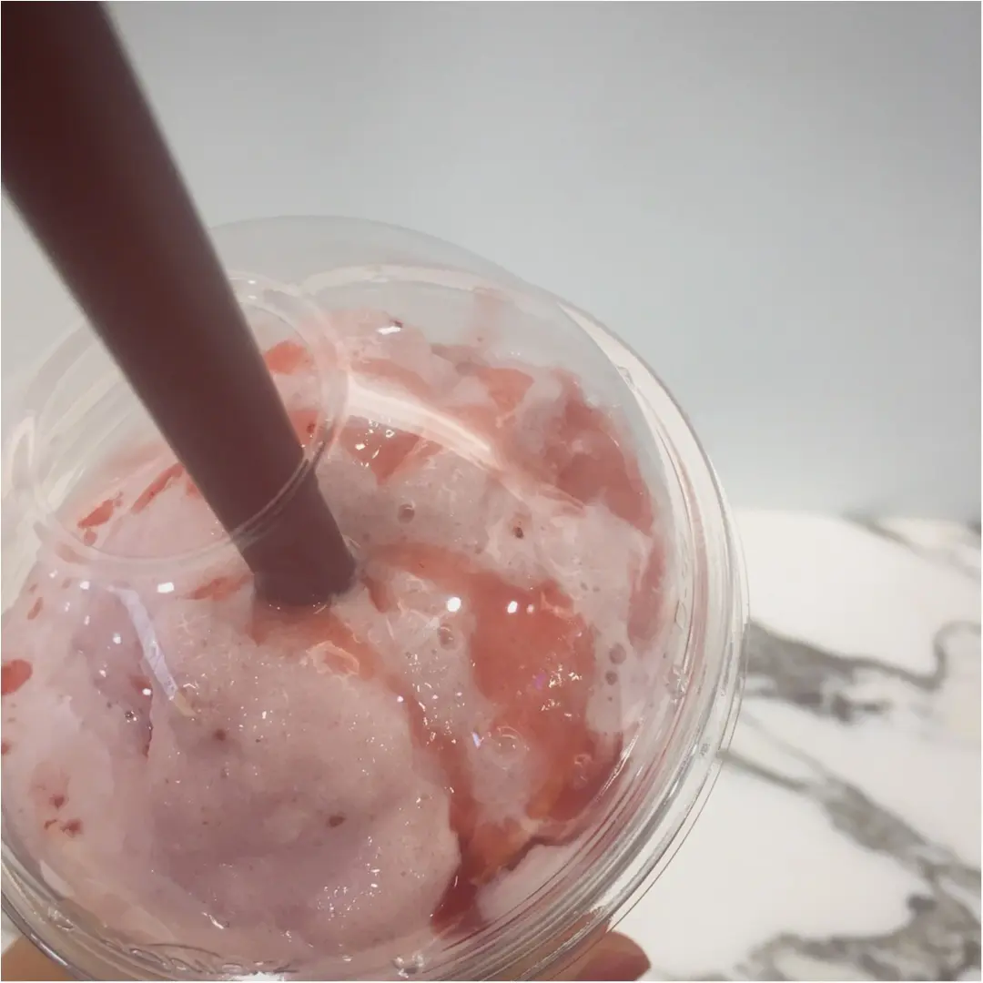 夏の定番!見た目もかわいい❤︎《ピンクドリンク》【DEAN&DELUCA】のストロベリーフラッペがおいしい☝︎❤️_2