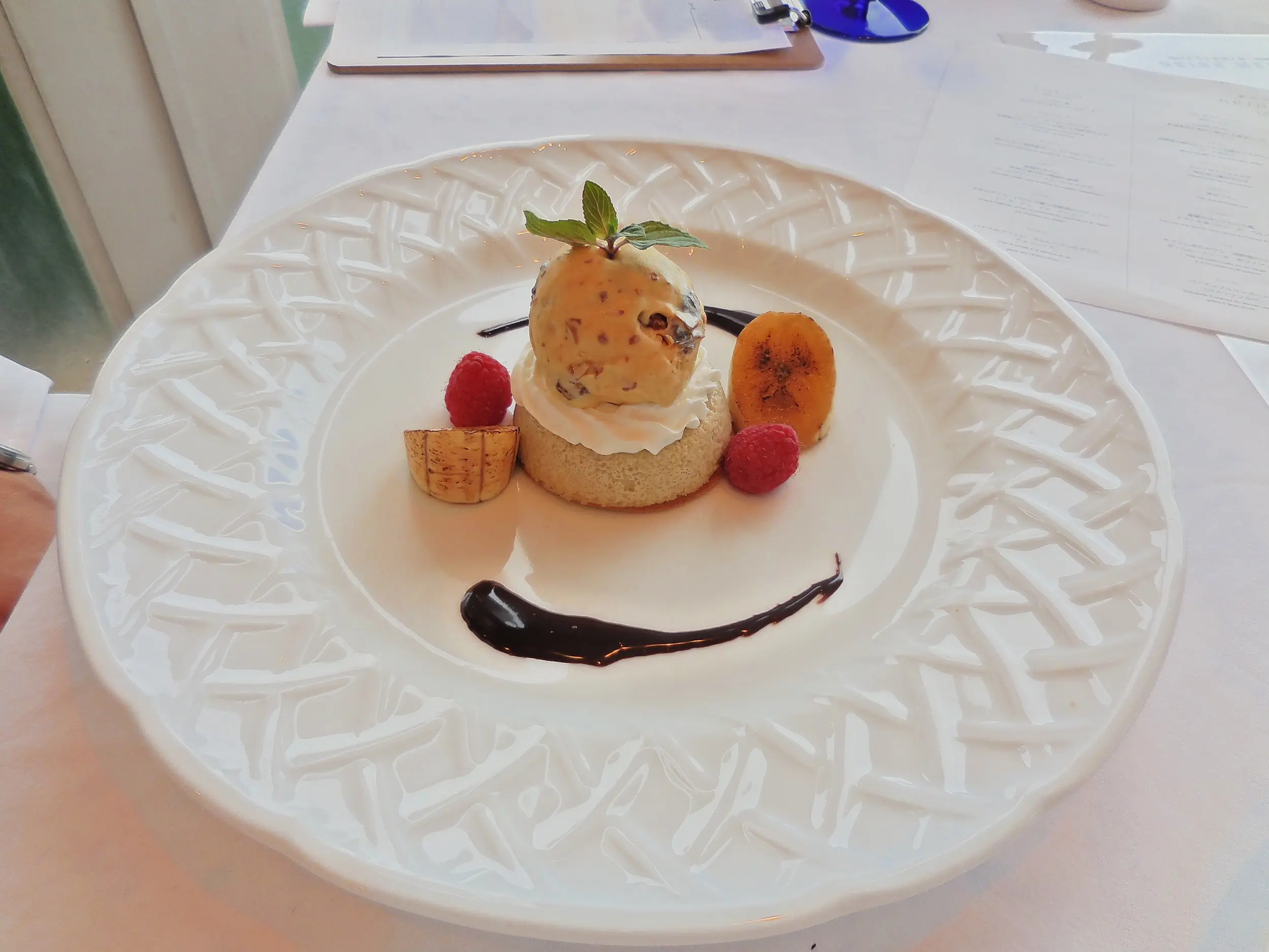 家で真似たい!料理に合わせたお皿が欲しくなる♡ホテルの料理_12