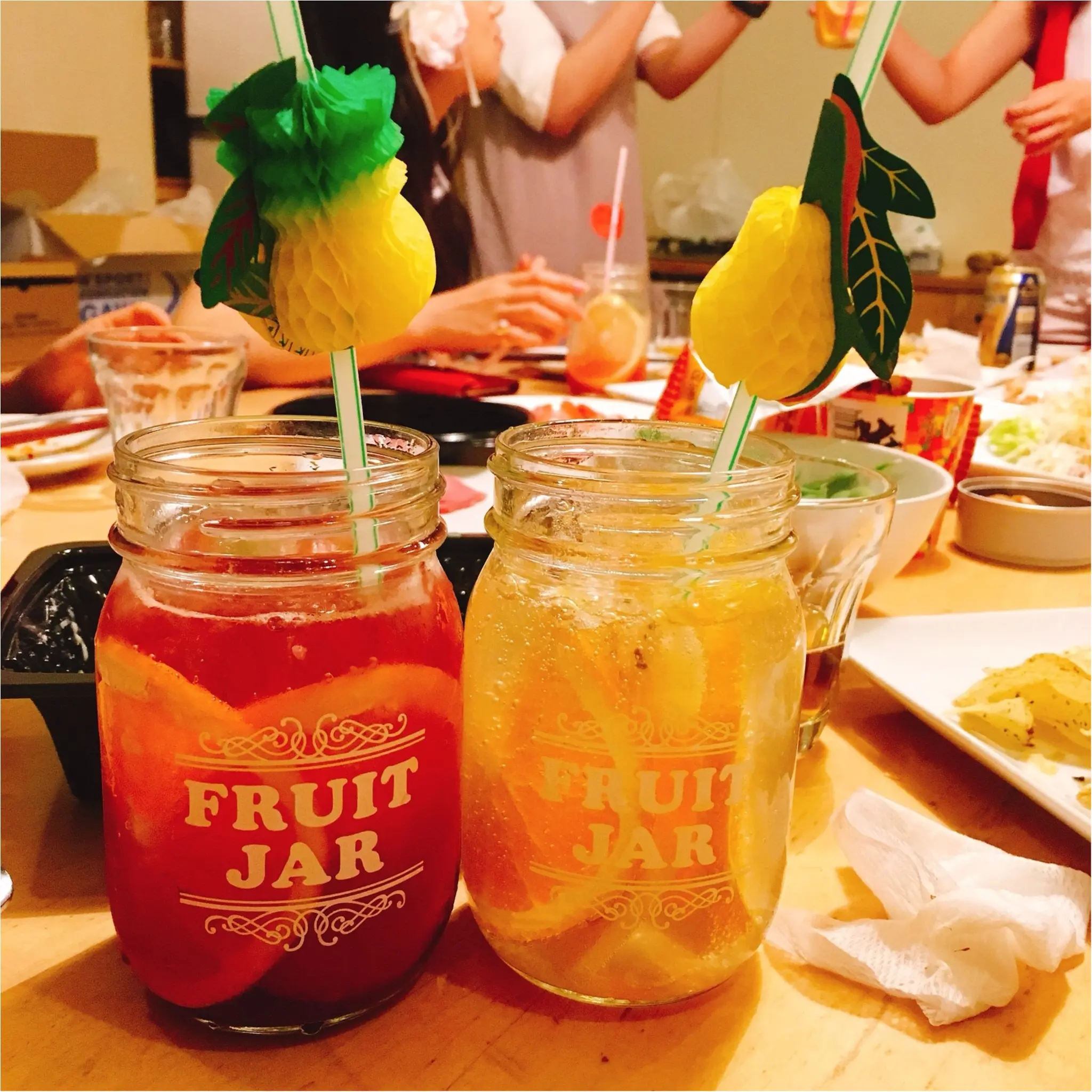 レンタルスペース【one kitchen】で夜ピクニック⁉️ルジェフルーツジャーでお洒落カクテルparty( ´ ▽ ` )ノ_5