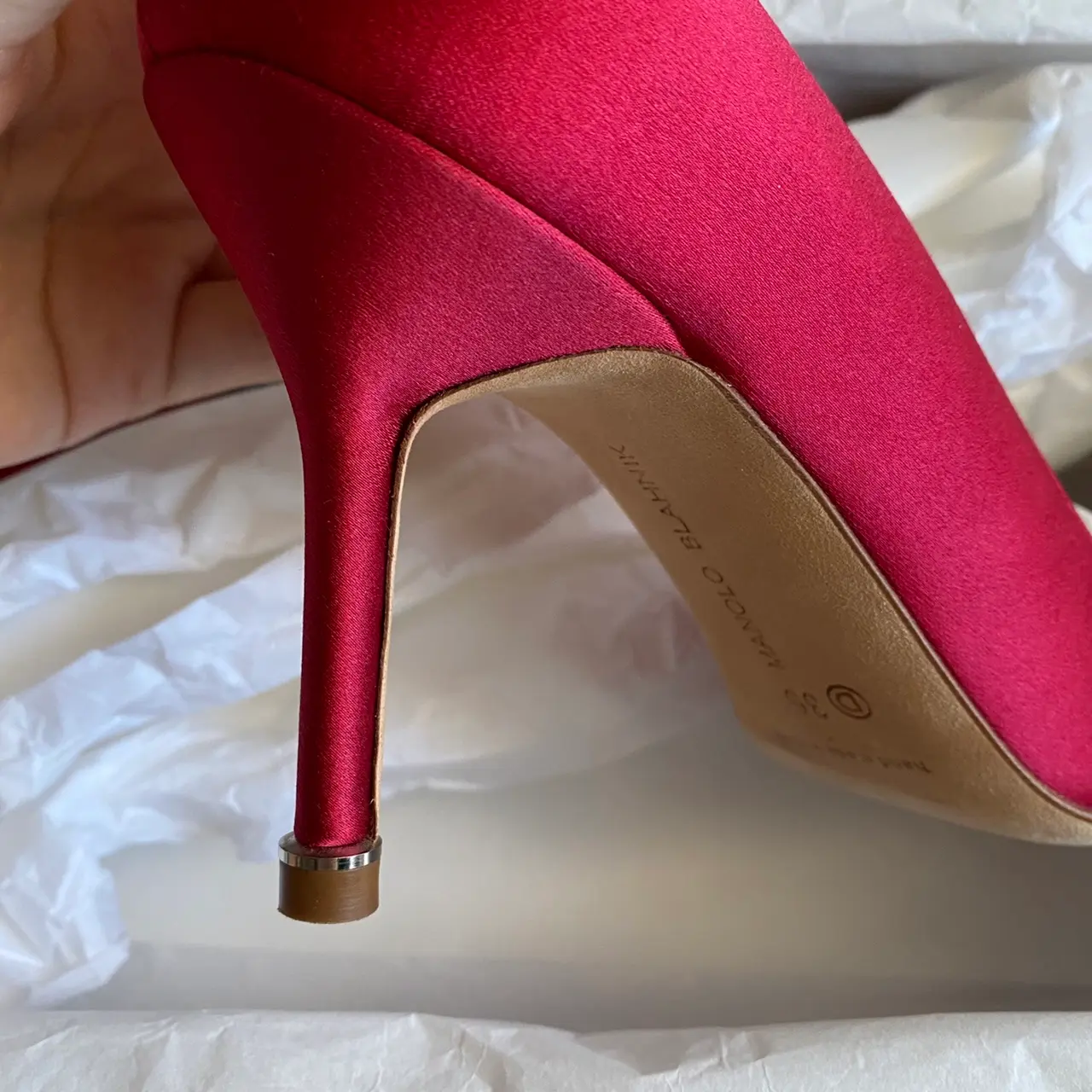 【シューズ】MANOLO BLAHNIKで買ったパンプスをご紹介♡_3