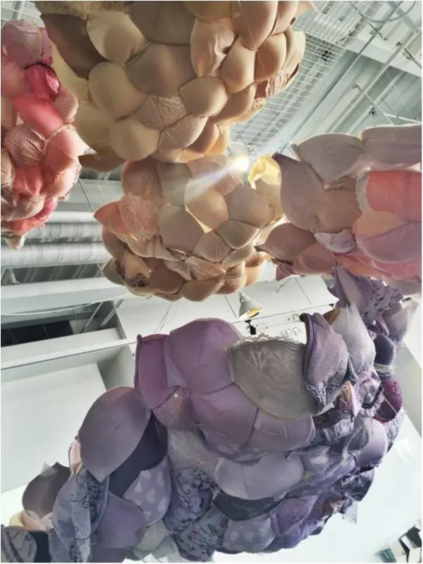 上海で話題の下着リサイクル展_4