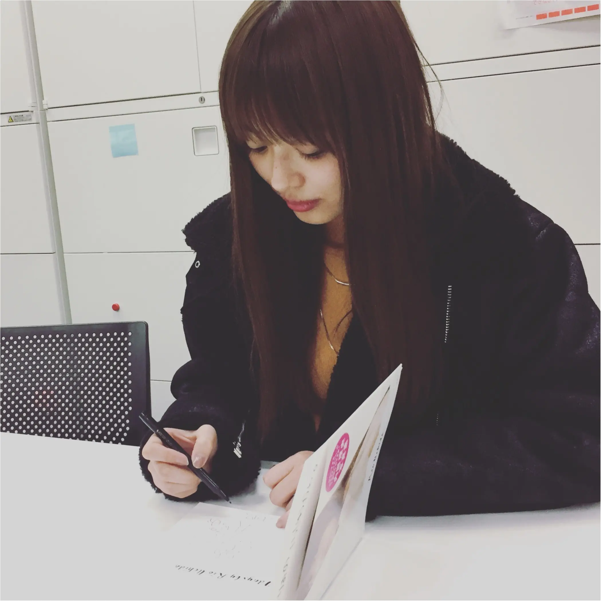 『内田理央写真集 だーりおのいっしゅうかん。』、もうチェックした?_3