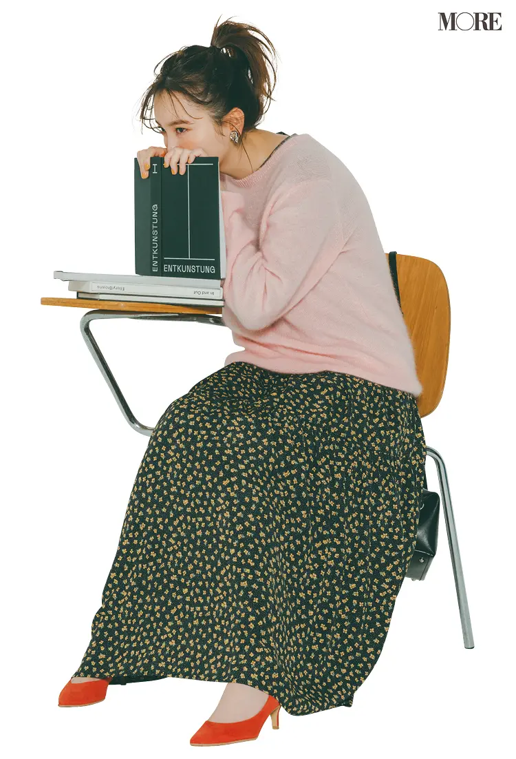 ワンピースもニットレイヤードでマンネリ回避 飯豊まりえのフレンチシック着回し9日目 Happy Plus One ハピプラワン