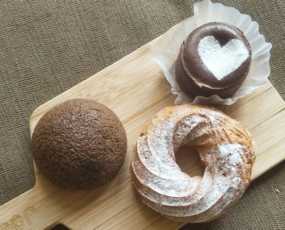 《ビアードパパ》とろ~り、ザクザク変わり種3種食べ比べ!!_1